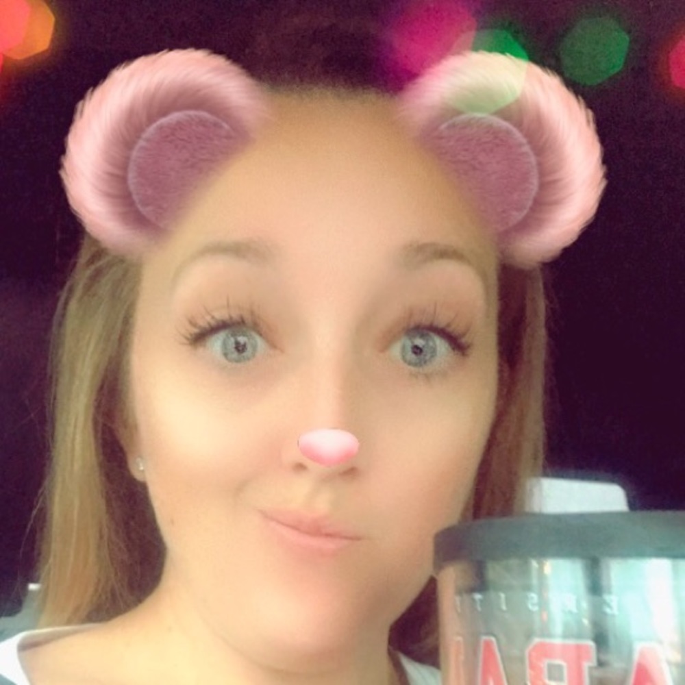 Meet your Posher, Tiffany